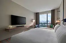スーペリア