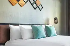 スーペリア